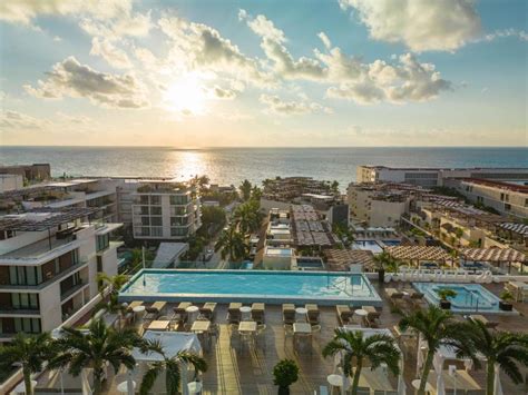 The reef 28 adults only reviews  WiFi and parking are free, and this hotel also features 3 restaurants
